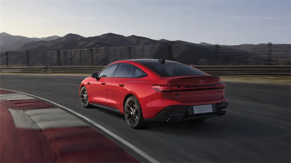 全新上汽奥迪A5L Sportback正式上市，限时臻享价25.99万元起